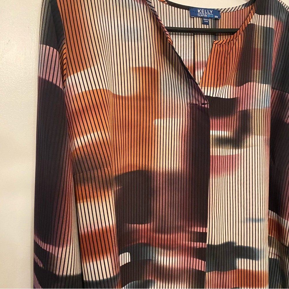 Women’s Multi-Color Blouse - Picture 2 of 4